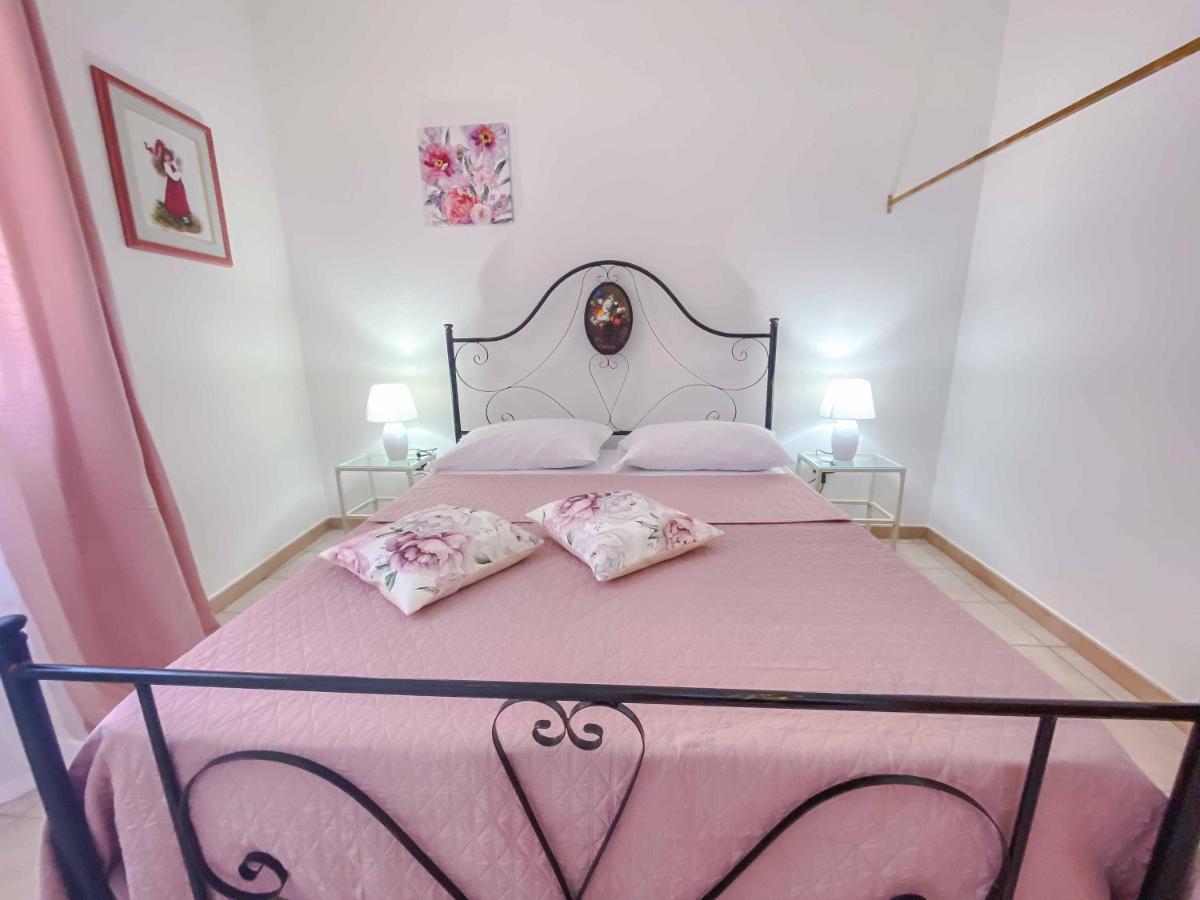 Aparthotel Cortellenica Торре-Сан-Джованни-Удженто Экстерьер фото