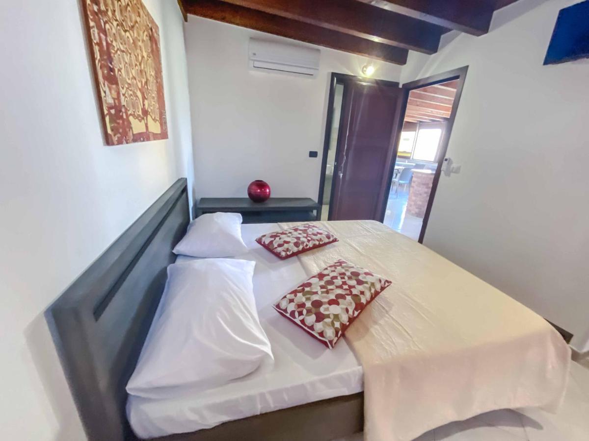 Aparthotel Cortellenica Торре-Сан-Джованни-Удженто Экстерьер фото